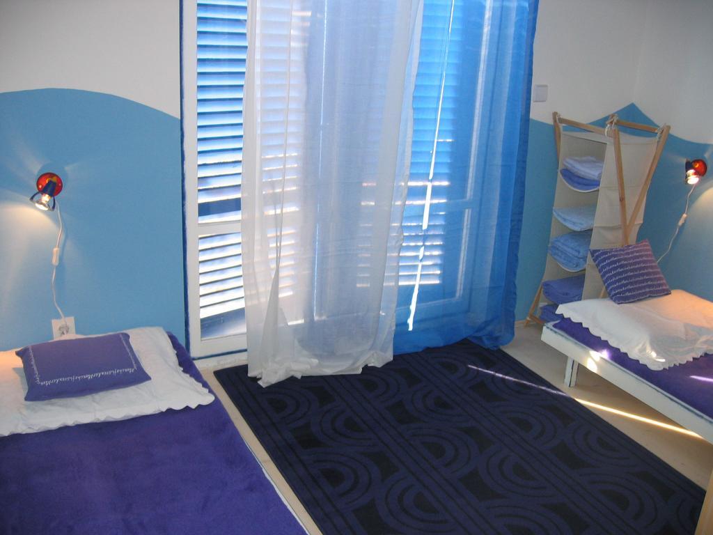 Apartments Mediterraneo Kaprije Εξωτερικό φωτογραφία
