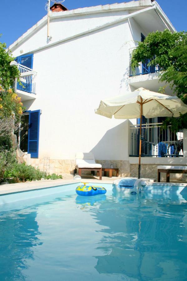 Apartments Mediterraneo Kaprije Εξωτερικό φωτογραφία