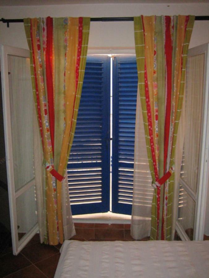 Apartments Mediterraneo Kaprije Εξωτερικό φωτογραφία