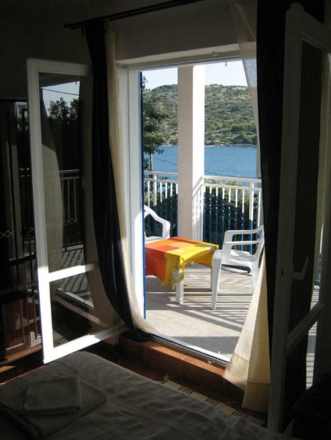 Apartments Mediterraneo Kaprije Εξωτερικό φωτογραφία